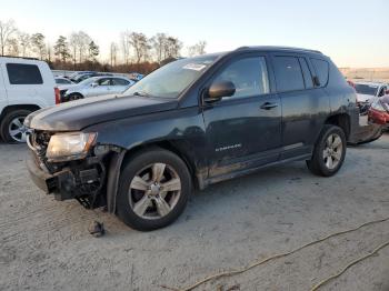  Salvage Jeep Compass