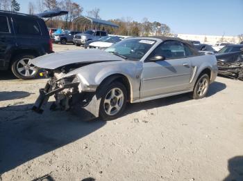  Salvage Ford Mustang