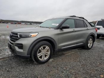  Salvage Ford Explorer