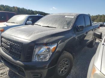  Salvage Nissan Titan