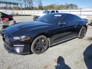  Salvage Ford Mustang