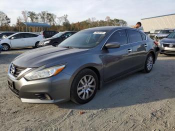  Salvage Nissan Altima