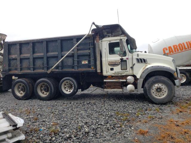  Salvage Mack 700 Gu700