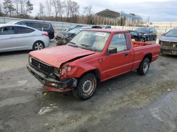  Salvage Mitsubishi Mighty Max