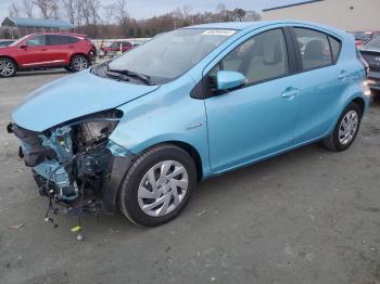  Salvage Toyota Prius