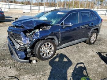  Salvage Toyota RAV4