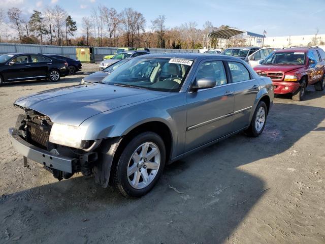  Salvage Chrysler 300