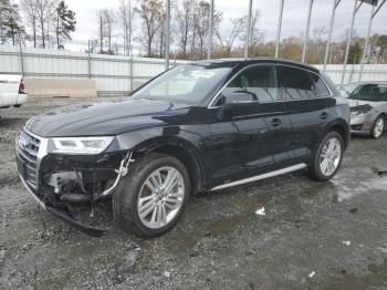  Salvage Audi Q5