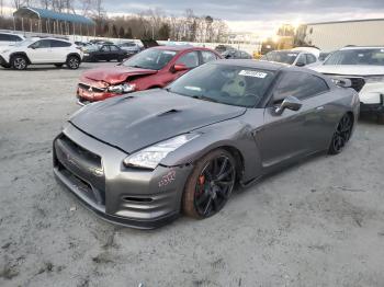  Salvage Nissan Gtr