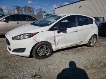  Salvage Ford Fiesta