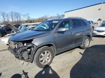  Salvage Kia Sorento