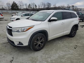  Salvage Toyota Highlander