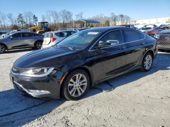  Salvage Chrysler 200