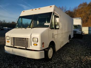  Salvage Freightliner Chassis M