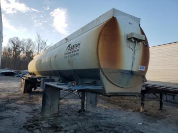  Salvage Fruehauf Tanker