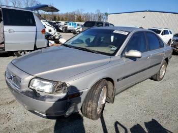  Salvage Volvo S80