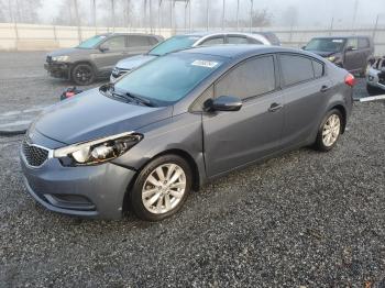  Salvage Kia Forte