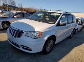  Salvage Chrysler Minivan