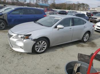  Salvage Lexus Es