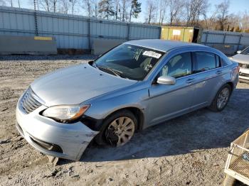  Salvage Chrysler 200