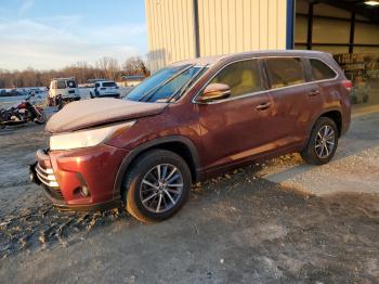  Salvage Toyota Highlander