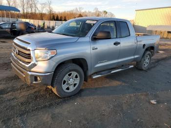  Salvage Toyota Tundra