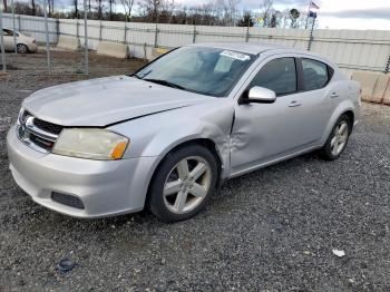  Salvage Dodge Avenger