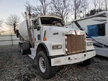  Salvage Kenworth Constructi