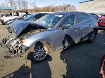  Salvage Mazda 3