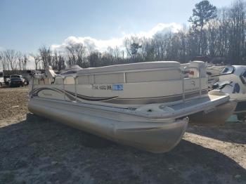  Salvage Bennington Marine Pontoon