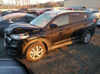  Salvage Hyundai TUCSON