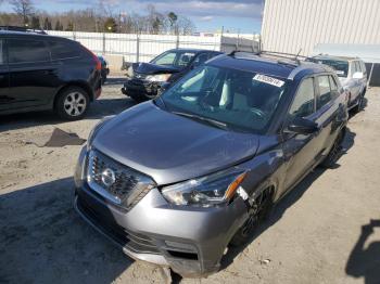  Salvage Nissan Kicks