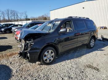  Salvage Kia Sedona