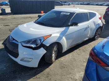  Salvage Hyundai VELOSTER