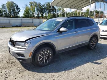  Salvage Volkswagen Tiguan