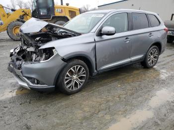  Salvage Mitsubishi Outlander