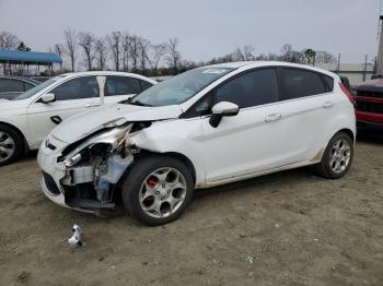  Salvage Ford Fiesta