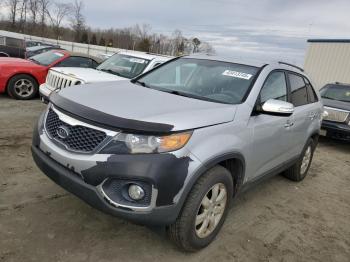  Salvage Kia Sorento