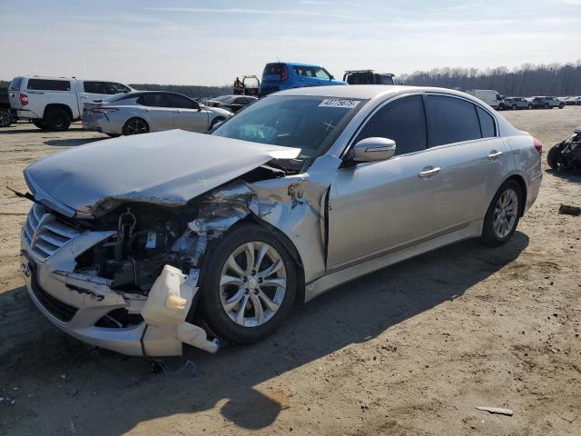  Salvage Hyundai Genesis