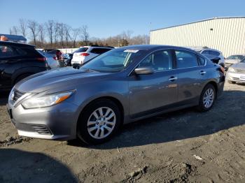  Salvage Nissan Altima