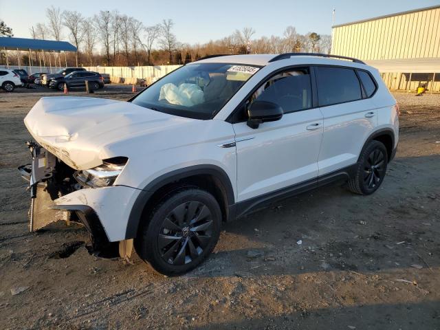  Salvage Volkswagen Taos