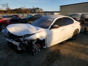  Salvage Alfa Romeo Giulia