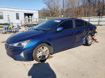  Salvage Hyundai ELANTRA