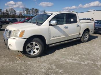  Salvage Nissan Titan