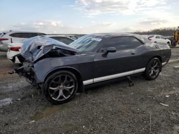  Salvage Dodge Challenger