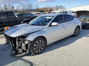  Salvage Nissan Altima