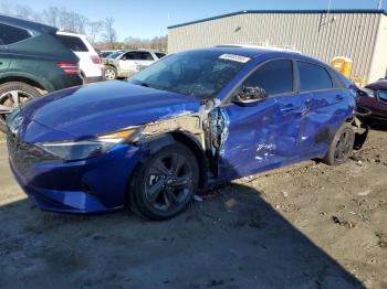  Salvage Hyundai ELANTRA