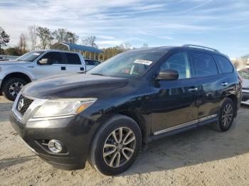  Salvage Nissan Pathfinder