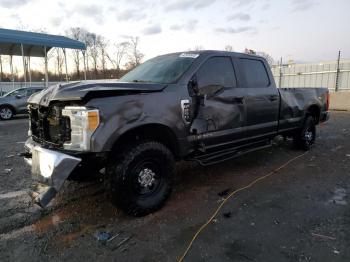  Salvage Ford F-250