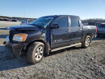  Salvage Nissan Titan